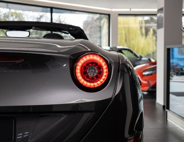 Ferrari California Kabriolet 3,9 l 412 kw