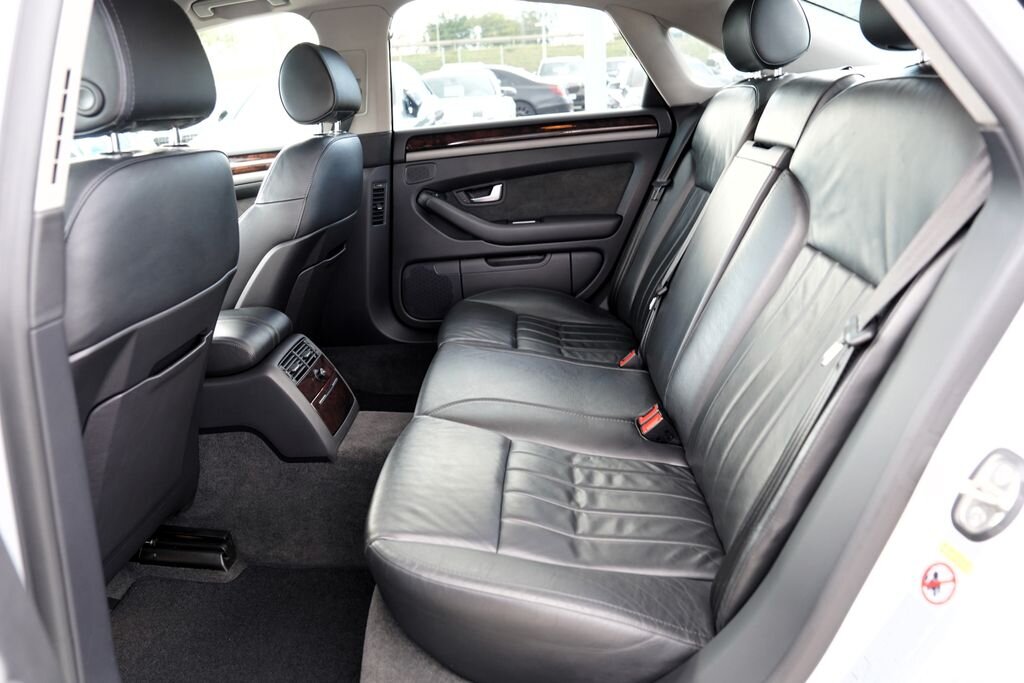 Audi A8 Sedan 3,0 l 171 kw