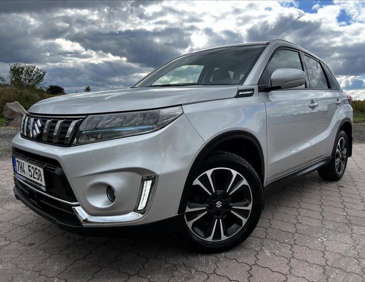 Suzuki Vitara 1