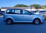 Volkswagen Touran 4