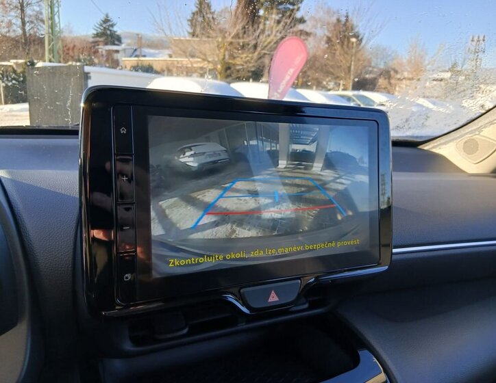 Toyota Yaris Cross 22