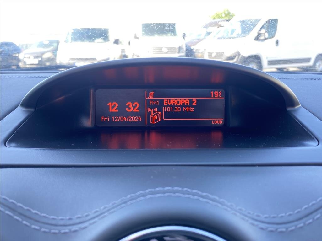 Peugeot RCZ Kupé 2,0 l 120 kw