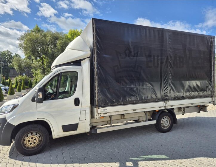Peugeot Boxer Skříň 2,2 l 121 kw