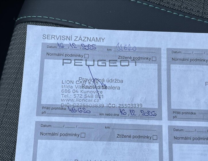 Peugeot 2008 SUV / Terénní 1,2 l 96 kw