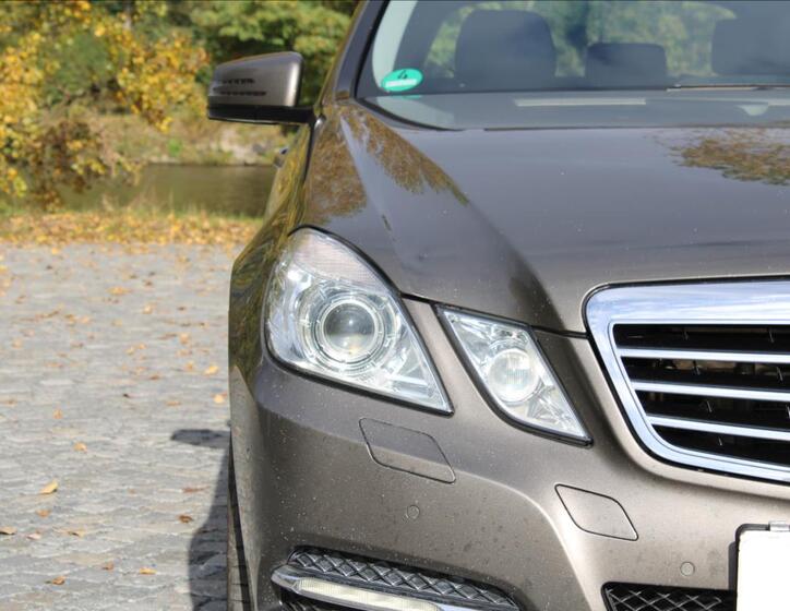 Mercedes-Benz Třídy E 37