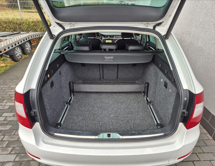 Škoda Superb Kombi 3,6 l 191 kw