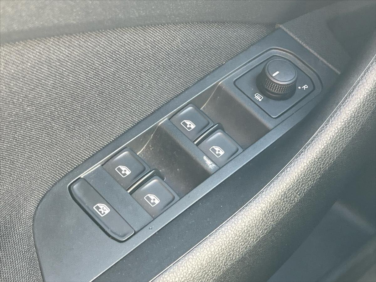 Škoda Scala Hatchback 999,0 85 kw