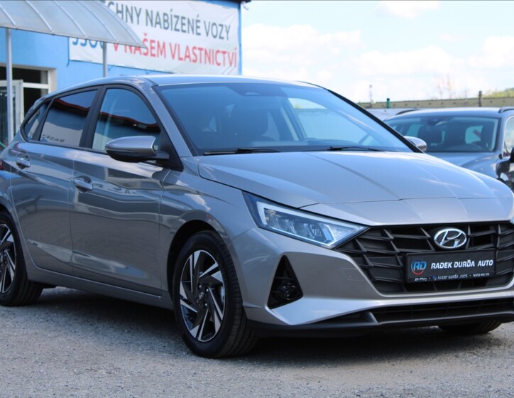 Hyundai i20 3