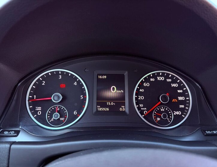 Volkswagen Tiguan SUV / Terénní 2,0 l 110 kw