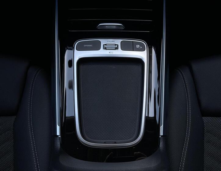 Mercedes-Benz GLA 15