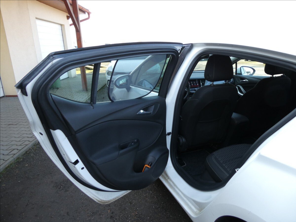 Opel Astra Hatchback 1,6 l 81 kw