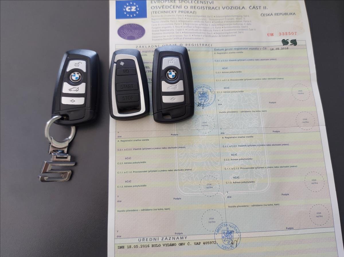 BMW Řada 5 Kombi 3,0 l 230 kw