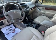 Toyota Land Cruiser 33