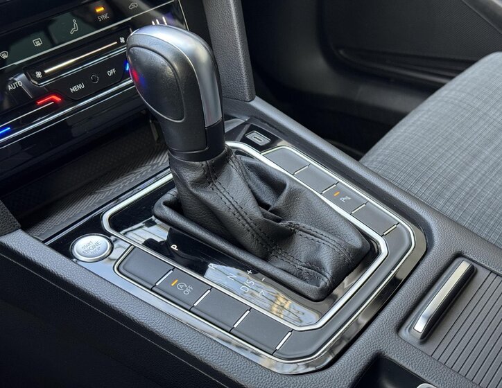 Volkswagen Passat Kombi 2,0 l 110 kw