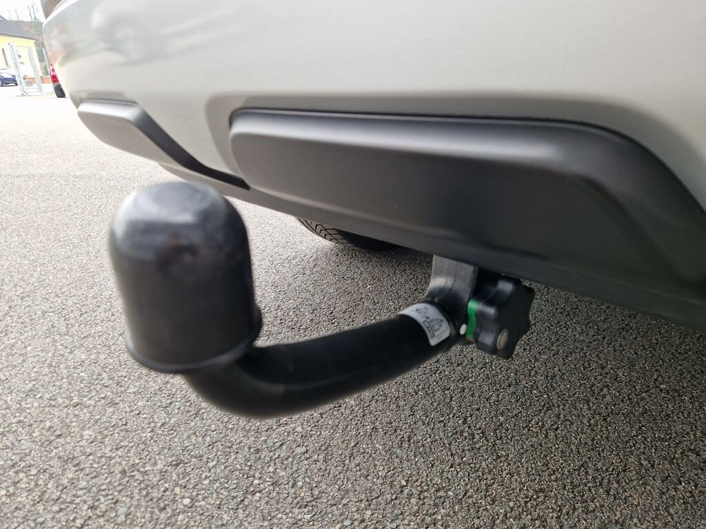 Mitsubishi Ostatní SUV / Terénní 2,4 l 138 kw