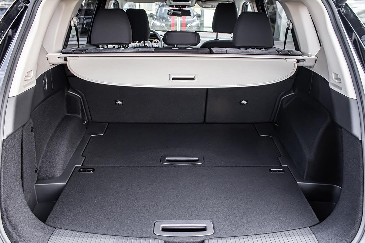 Nissan X-Trail SUV 1,5 l 120 kw