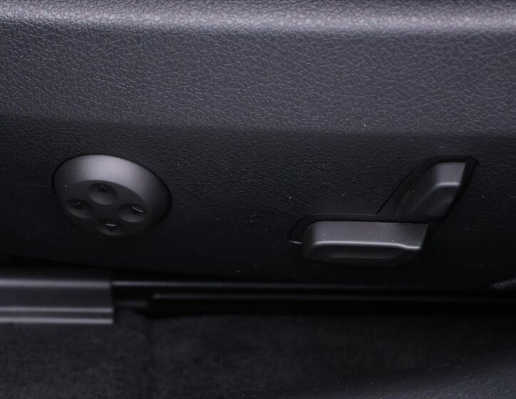 Mercedes-Benz Třídy C Sedan 1,5 l 150 kw