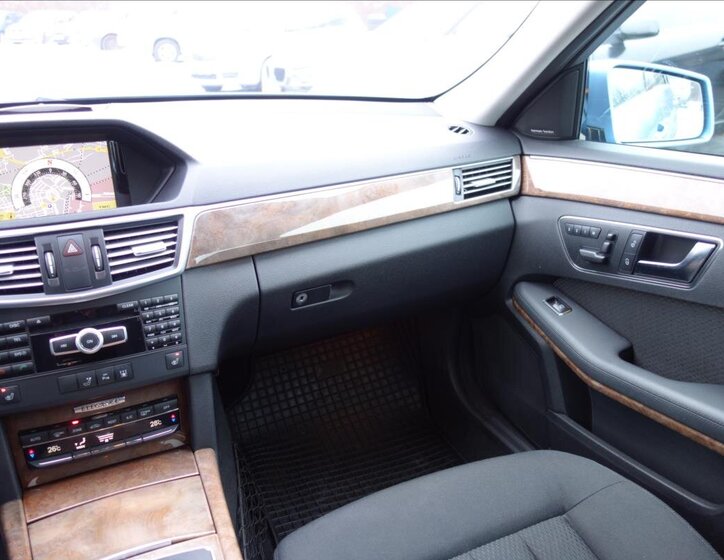 Mercedes-Benz Třídy E Kombi 3,0 l 195 kw