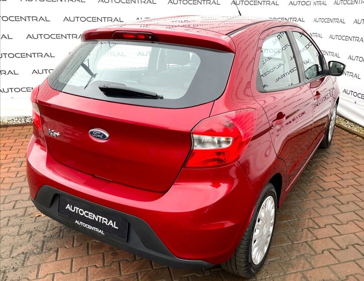 Ford KA PLUS Hatchback 1,2 l 63 kw