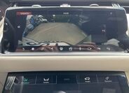 Land Rover Range Rover Velar 12