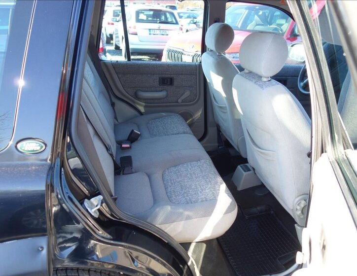 Land Rover Freelander SUV 2,0 l 72 kw