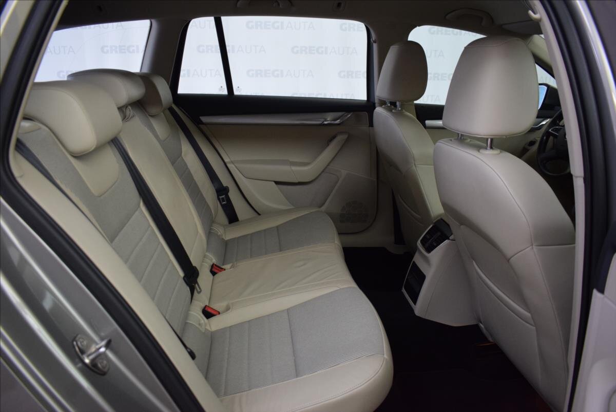 Škoda Octavia Kombi 2,0 l 110 kw