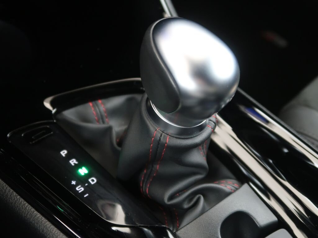 Toyota C-HR SUV 2,0 l 112 kw