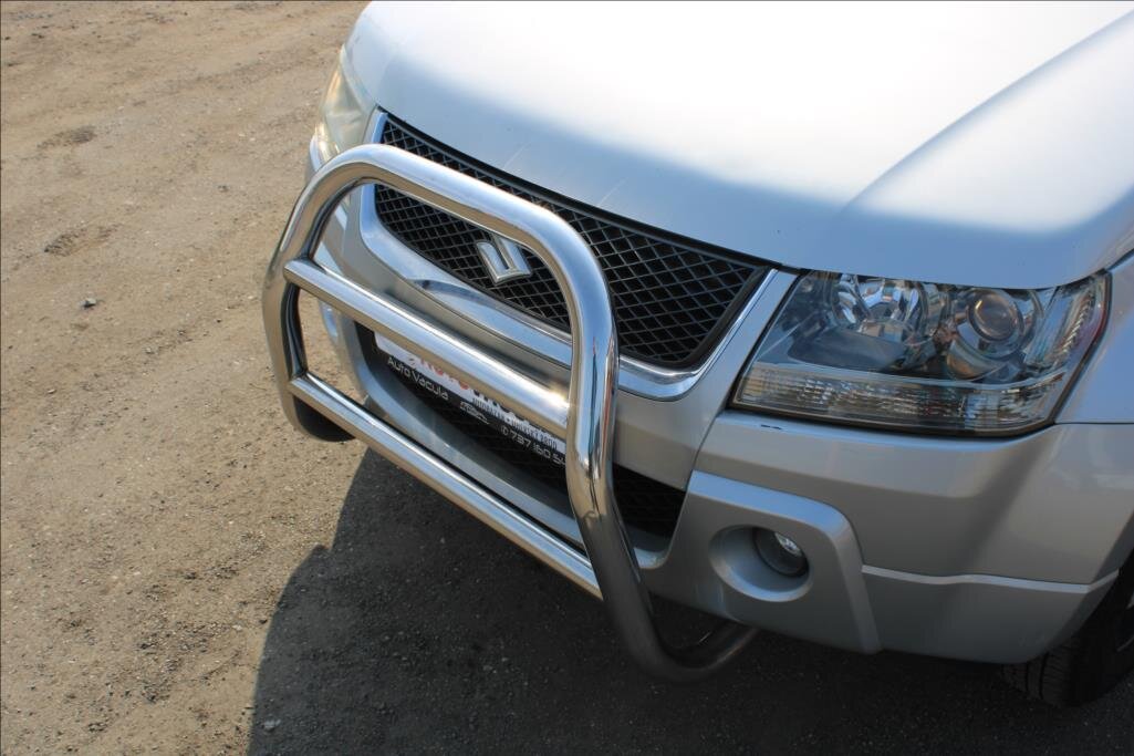 Suzuki Grand Vitara Kombi 2,0 l 103 kw