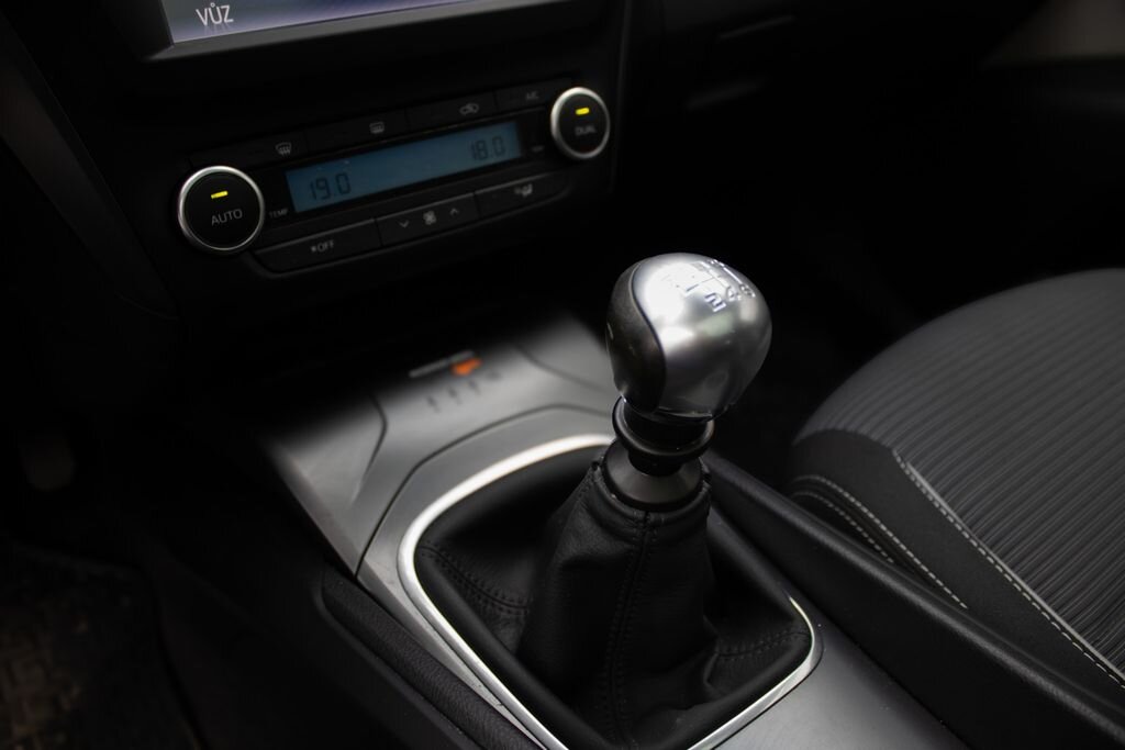 Toyota Avensis Kombi 1,6 l 82 kw