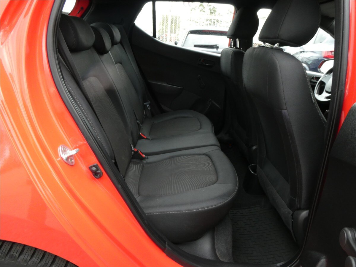 Hyundai i10 Hatchback 998,0 49 kw