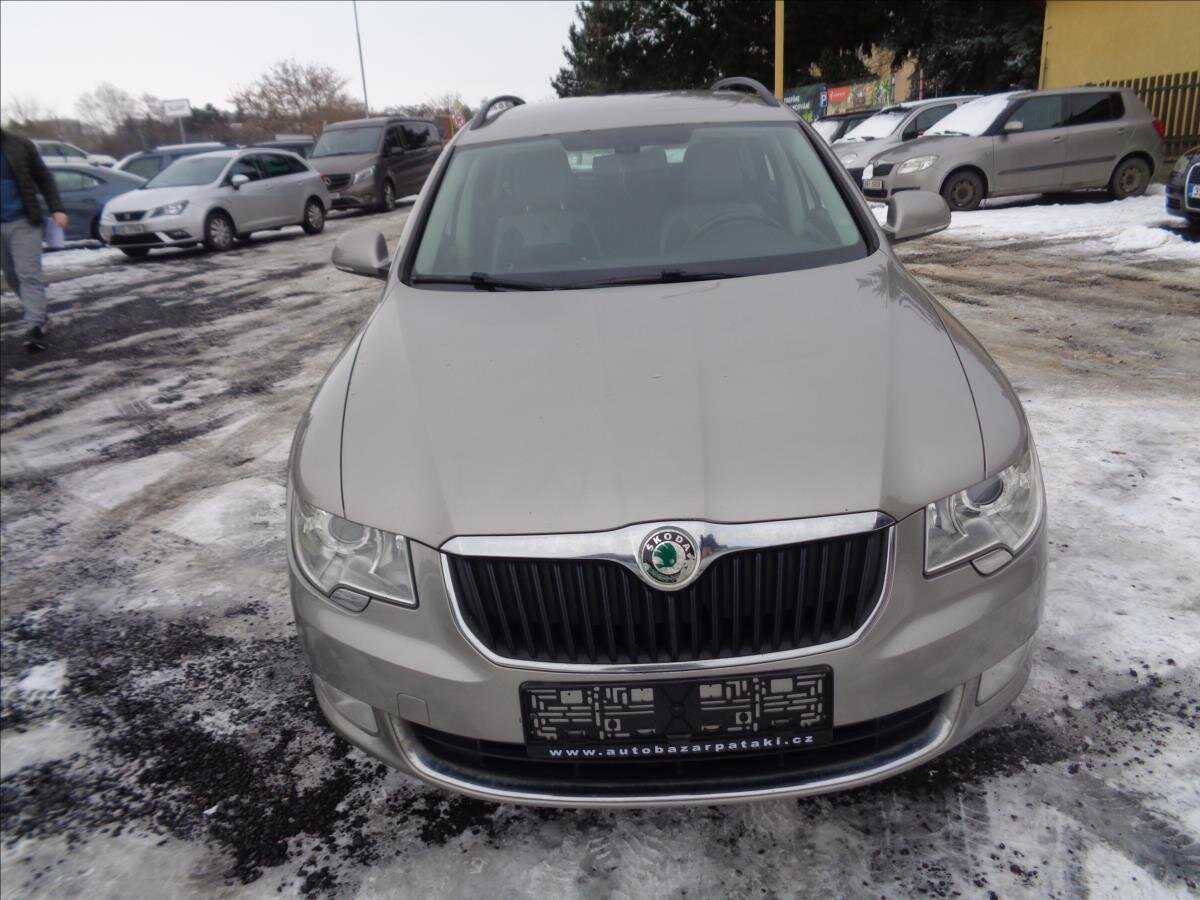 Škoda Superb Kombi 1,6 l 77 kw