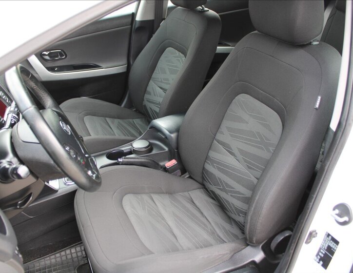 KIA Ceed Hatchback 1,4 l 73 kw