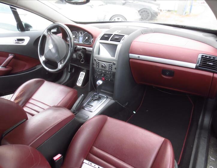Peugeot 407 13