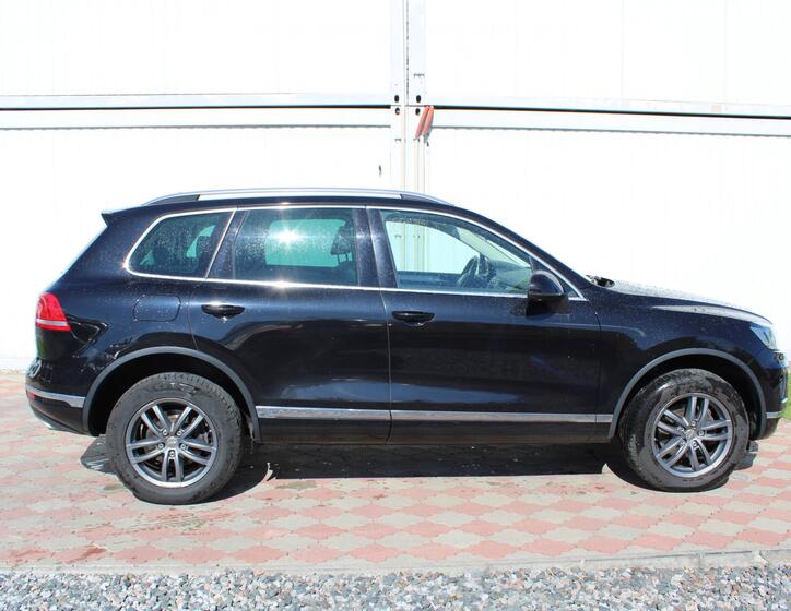 Volkswagen Touareg 3