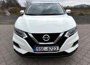 Nissan Qashqai SUV / Terénní 1,3 l 103 kw