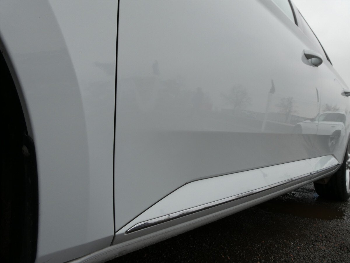 Škoda Superb Sedan 2,0 l 110 kw