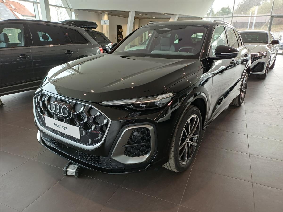 Audi Q5 SUV / Terénní 2,0 l 150 kw