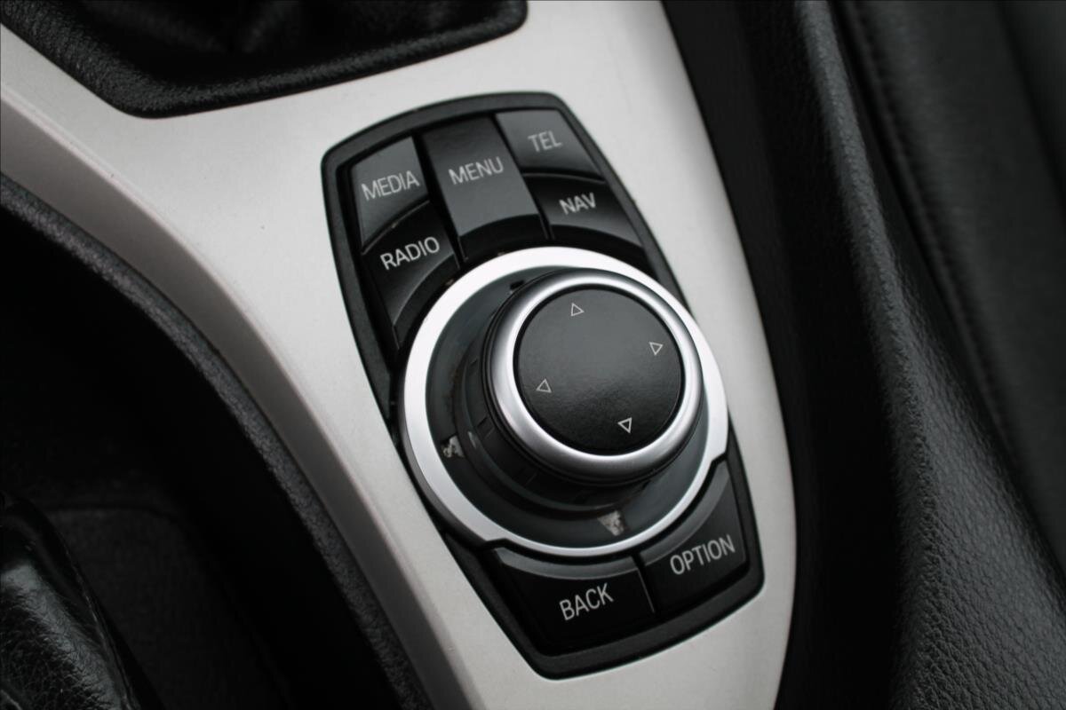 BMW X1 SUV / Terénní 2,0 l 100 kw