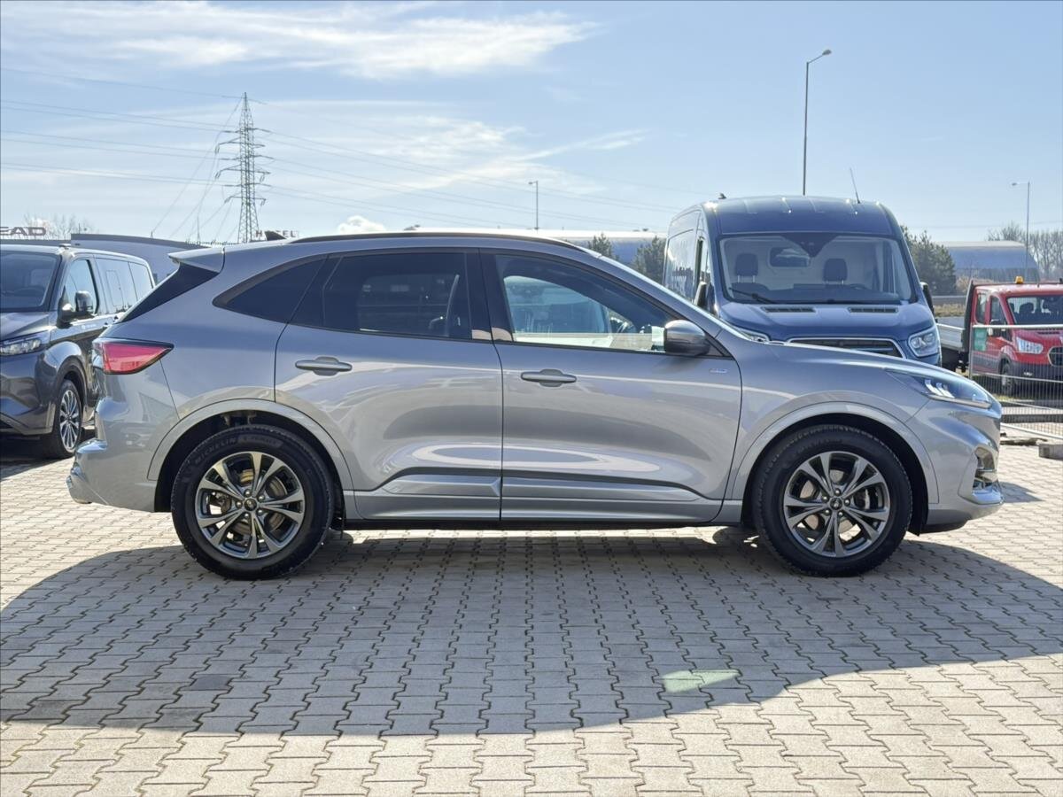 Ford Kuga SUV 2,5 l 140 kw