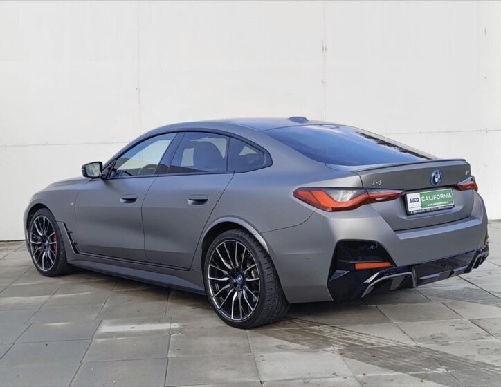 BMW i4 Sedan / Limuzína 0,0 400 kw