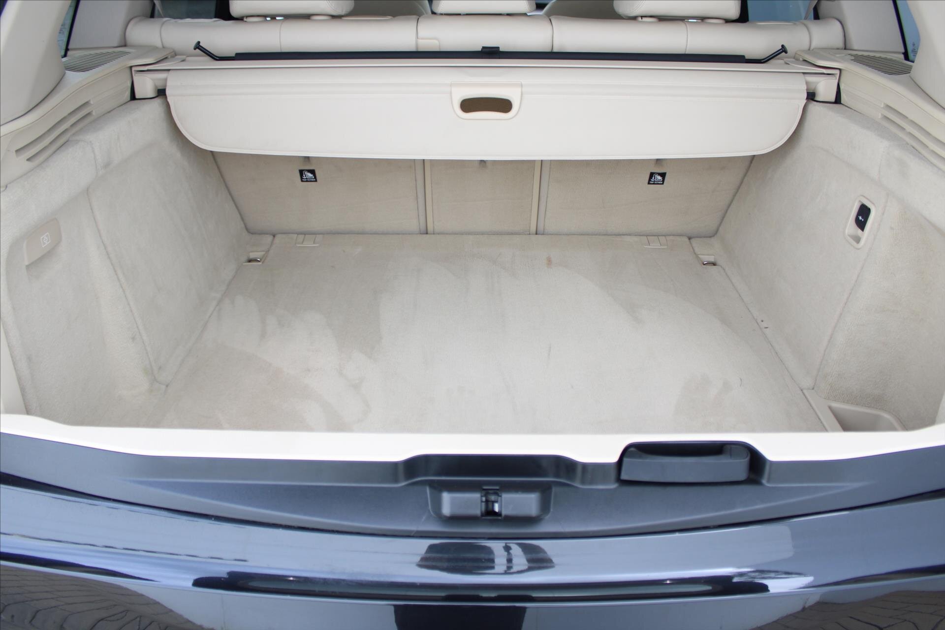 BMW X5 SUV 3,0 l 190 kw