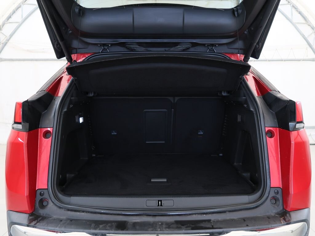 Peugeot 3008 SUV 2,0 l 110 kw