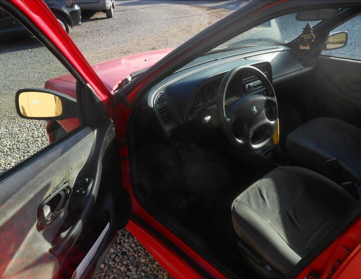 Peugeot 306 11