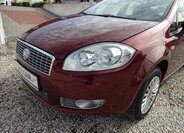 Fiat Linea Sedan / Limuzína 1,4 l 57 kw
