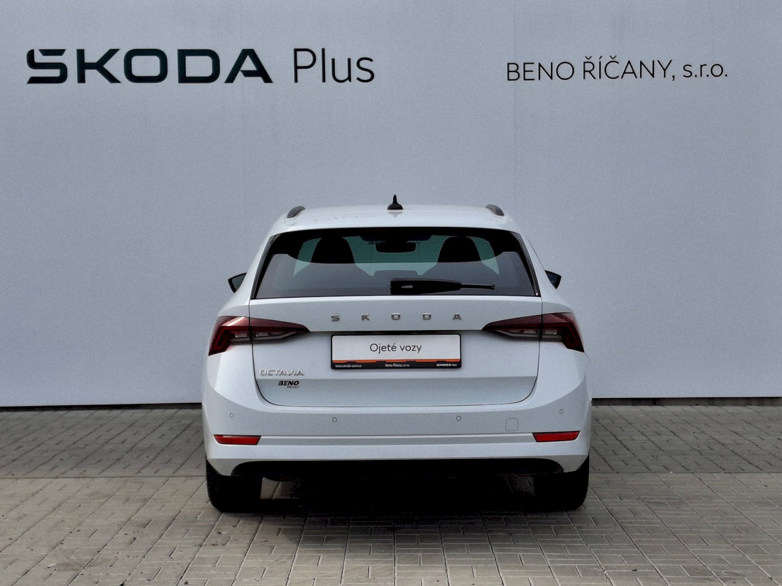 Škoda Octavia Kombi 2,0 l 85 kw