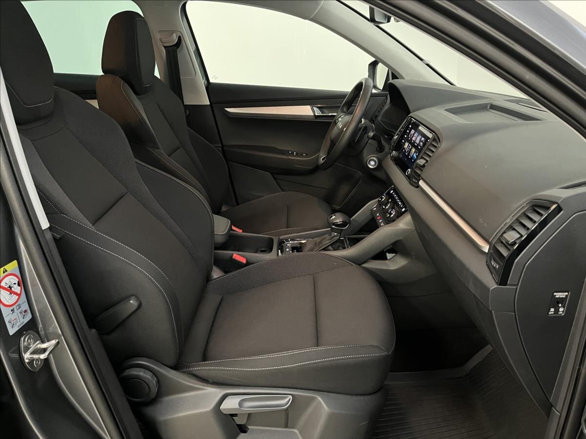 Škoda Karoq SUV 1,5 l 110 kw