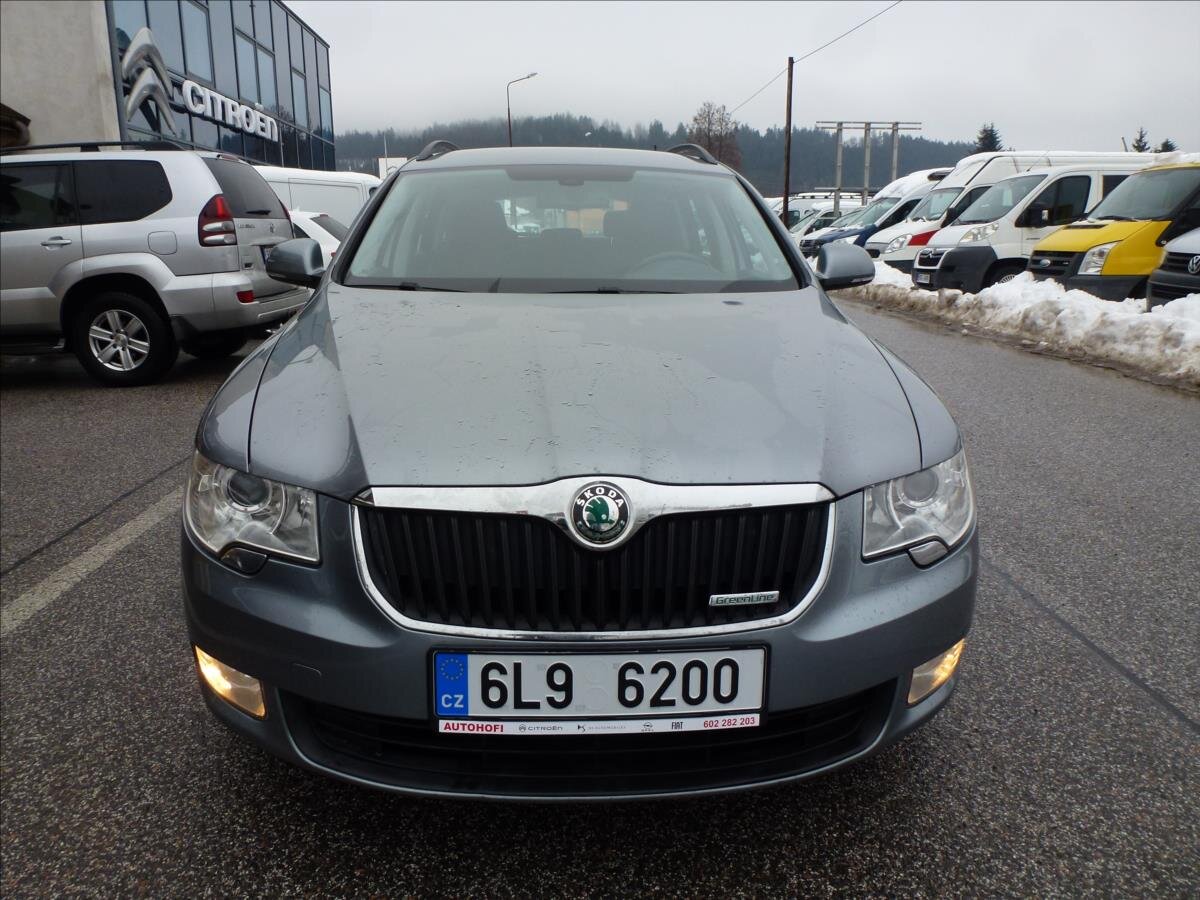 Škoda Superb Kombi 1,6 l 77 kw