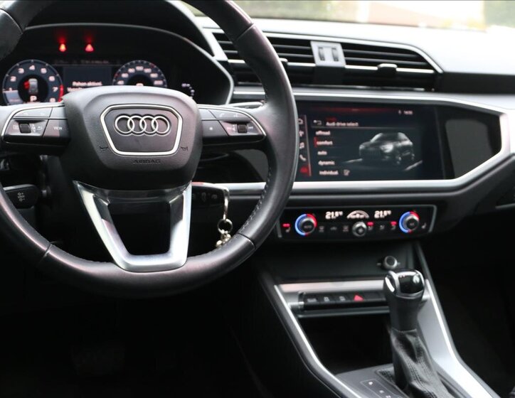 Audi Q3 SUV / Terénní 2,0 l 140 kw