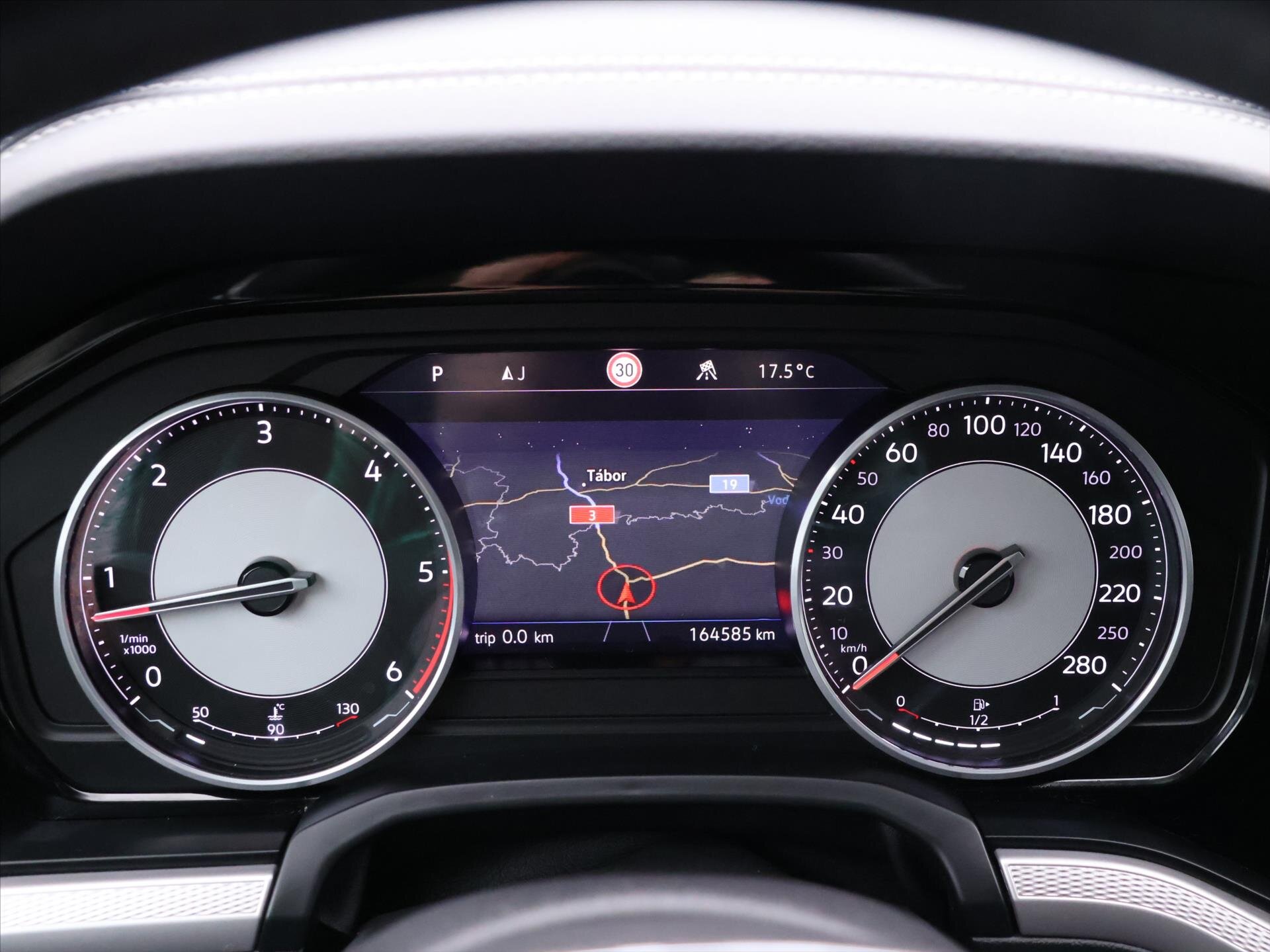 Volkswagen Touareg SUV / Terénní 3,0 l 170 kw