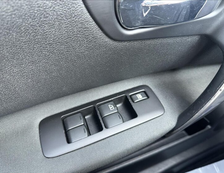 Nissan Qashqai Hatchback 2,0 l 104 kw